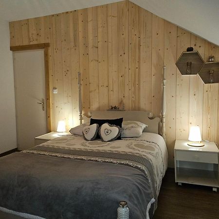 Gite Eglantine 2 A 6 Personnes Avec Spa Et Salle De Jeux Dans La Residence Ventron Eksteriør billede